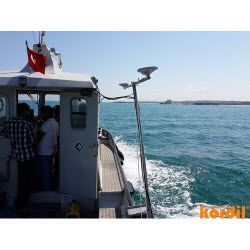 Deniz projesi sahasında ölçüm gemisi veya iş teknesi