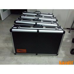Saha çalışması için hazırlanmış ölçüm cihazları ve elektronik ekipman