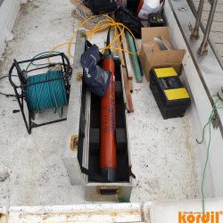Saha çalışması için hazırlanmış ölçüm cihazları ve elektronik ekipman