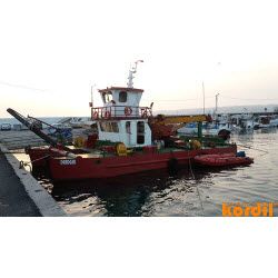 Deniz projesi sahasında ölçüm gemisi veya iş teknesi