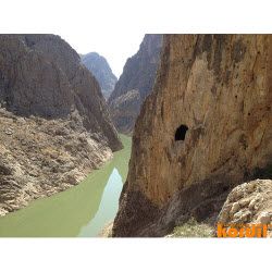 Ölçüm çalışması için belgelenen yapı ve çevre arazi