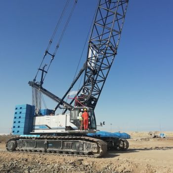 Deniz inşaatında kullanılan vinç veya kazık ekipmanı