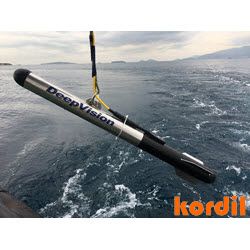 DeepVision yanal taramalı sonar towfish suya indirme işlemi