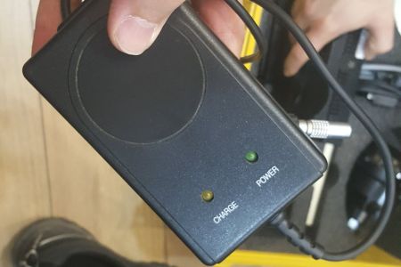 Trimble R8 Sabit ve Gezici + 35w UHF Set — GNSS ölçüm kontrol ünitesi ve el tipi ekipman