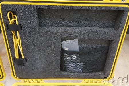 Trimble R8 Sabit ve Gezici + 35w UHF Set — GNSS ölçüm kontrol ünitesi ve el tipi ekipman